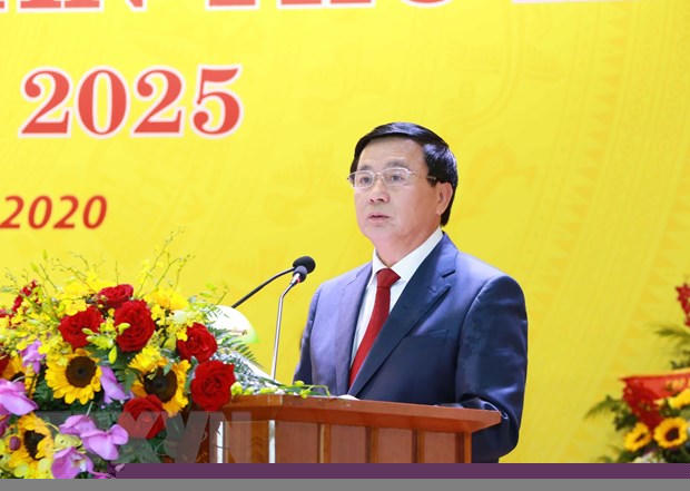 Ông Nguyễn Xuân Thắng, Bí thư Trung ương Đảng, Chủ tịch Hội đồng Lý luận Trung ương, Giám đốc Học viện Chính trị Quốc gia Hồ Chí Minh phát biểu chỉ đạo Đại hội. (Ảnh: Phương Hoa/TTXVN)