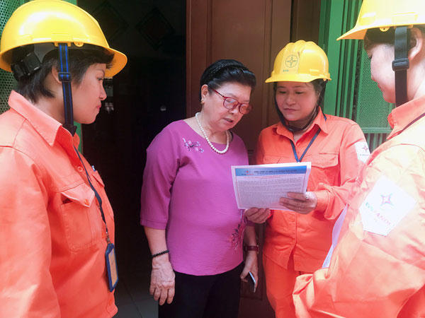 Anh332.