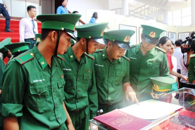T&acirc;y Ninh: Triển l&atilde;m bản đồ v&agrave; trưng b&agrave;y tư liệu về Ho&agrave;ng Sa, Trường Sa của Việt Nam