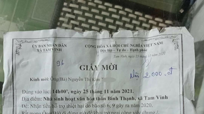 Giấy mời đi nhận 2.000 đồng.