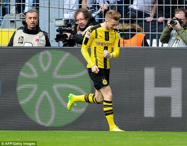 Marco Reus mở tỉ số trận đấu ngay ở phút thứ 2 và giúp Dortmund có chiến thắng trước Frankfurt.