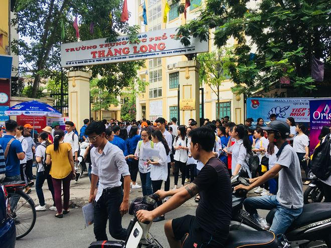 Nhiều thí sinh cho biết đề thi Ngữ Văn hay nhưng tương đối khó
