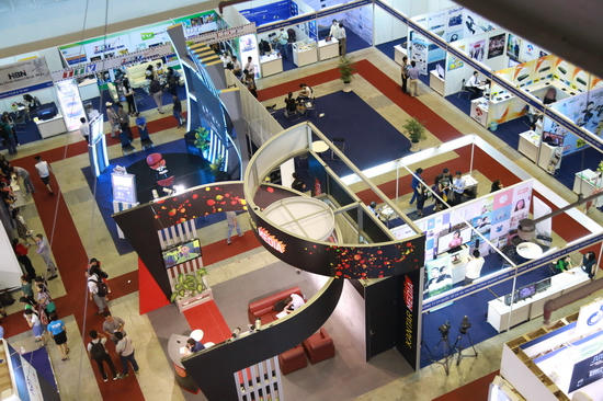 Hội thảo với các nội dung hấp dẫn như: Chiến lược phát triển thị trường OTT trong nước; Giải pháp OTT trên nền tảng dịch vụ Cloud của Amazon; Chia sẻ tình hình OTT trong nước thông qua phân tích số liệu thực tế.