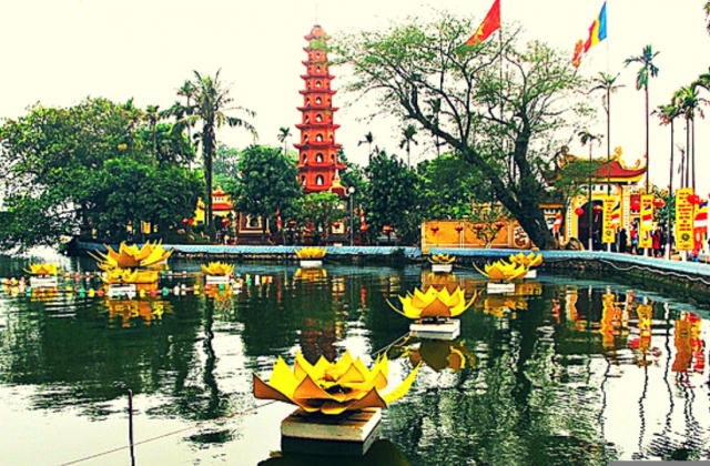 Những địa điểm đi lễ chùa đầu năm ở Hà Nội