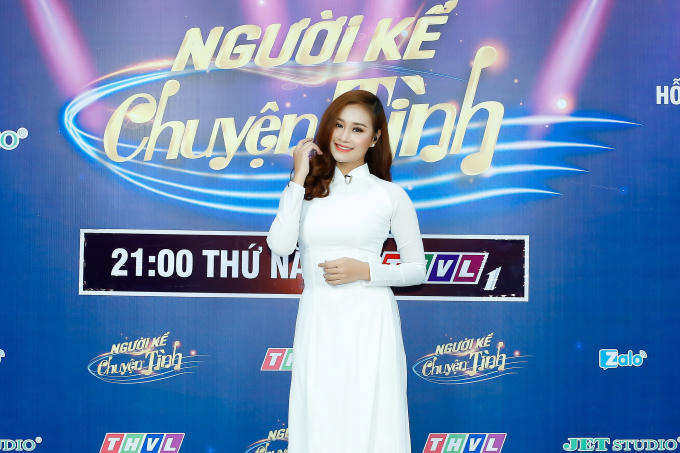 Hà Thúy Anh rạng ngời khoe người yêu lý tưởng