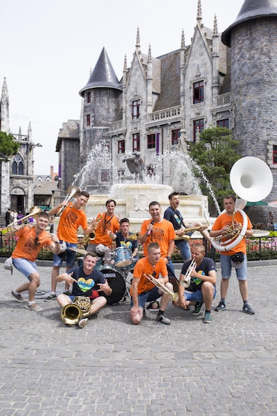 Rất nhiều du khách nước ngoài yêu thích địa điểm này.