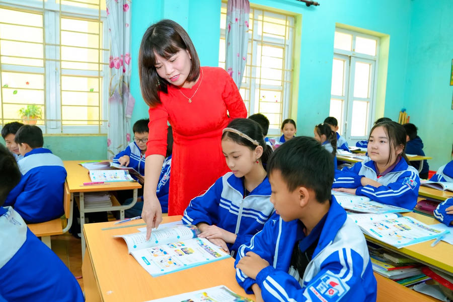 Học sinh Việt Nam sẽ sử dụng tiếng Anh như một công cụ học tập và làm việc.