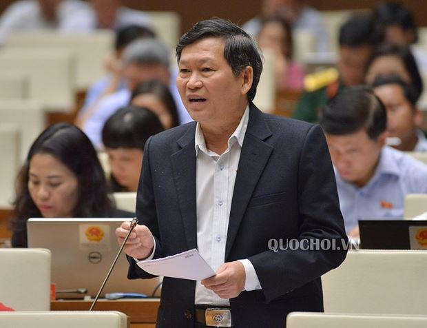 Đại biểu Tô Văn Tám.