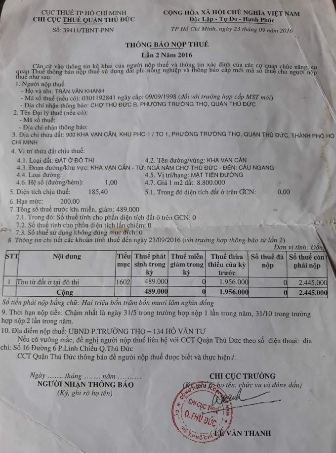 Thông báo về việc nộp thuế của cha bà Hà