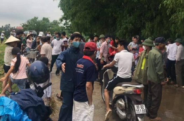 Hà Nam: Bàng hoàng phát hiện thi thể người đàn ông đang phân hủy, trên người có nhiều vết thương