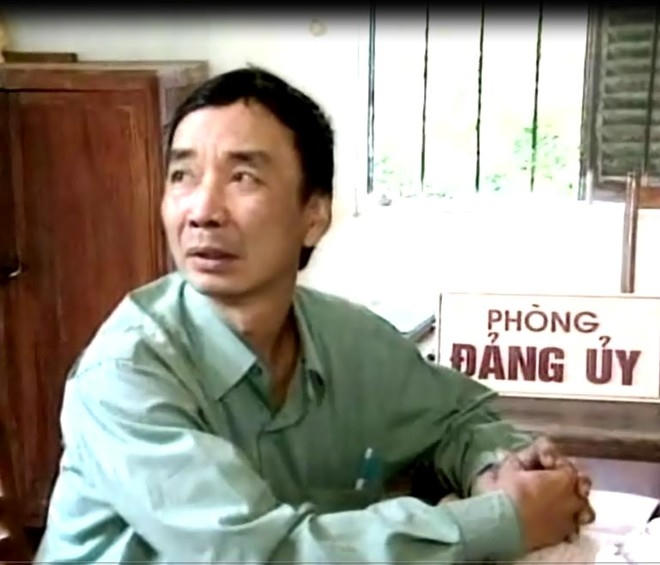 Cố nghệ sĩ Tuấn Dương trong phim "Đất và người". Ảnh: cắt từ phim.