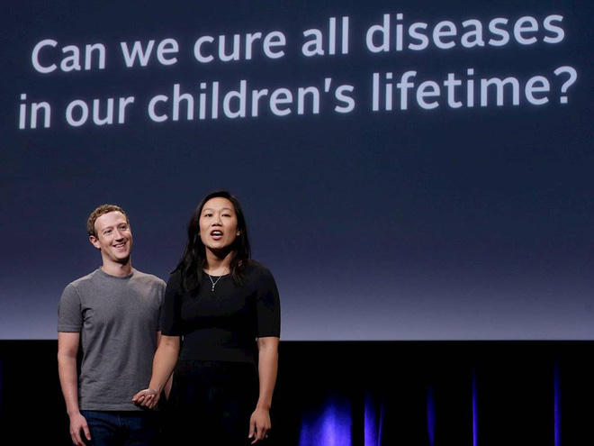 Chan Zuckerberg là quỹ từ thiện anh cùng vợ thành lập năm 2015 với trọng tâm vào "học tập cá nhân, chữa trị bệnh tật, kết nối mọi người và xây dựng cộng đồng vững mạnh".
