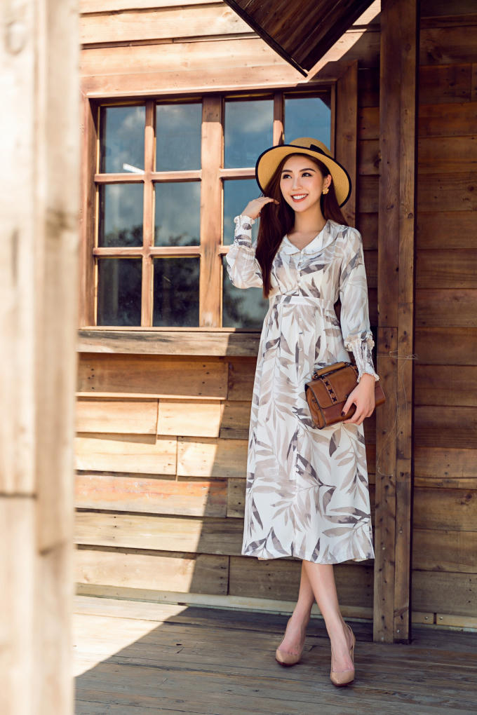 Hoa hậu Tường Linh đầy cuốn h&uacute;t  trước ng&agrave;y l&ecirc;n đường dự thi Miss Intercontinental