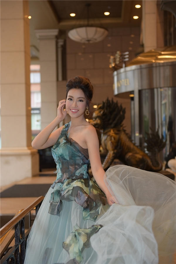 Hoa hậu Đỗ Mỹ Linh hóa thân thành nàng công chúa xinh đẹp tại Đài Loan