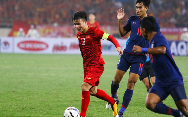 Quang Hải có tên trong danh sách đăng ký thi đấu.