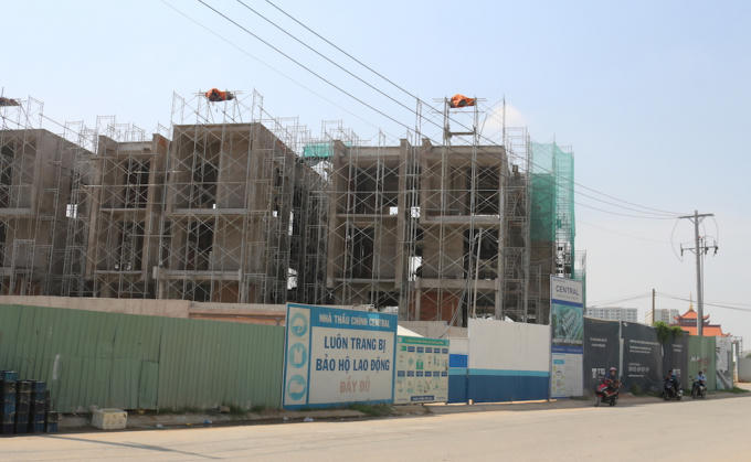 Đây là dự án siêu sang, chỉ dành cho người giàu khi mỗi căn biệt thự tại đây được bán với giá lên đến 100 tỷ đồng.