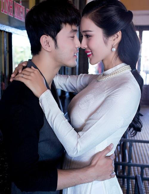 Ưng Hoàng Phúc chia sẻ về chuyện tình sóng gió của mình cùng với vợ