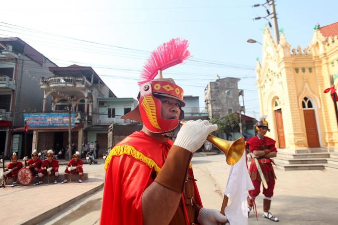 "Tổng đốc Pontius Pilate (Philatô) "
