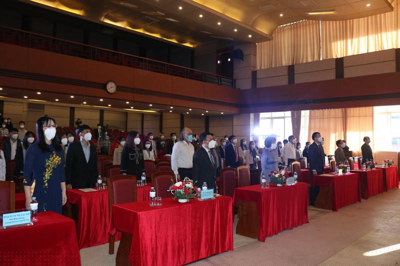 Toàn cảnh lễ khai giảng.