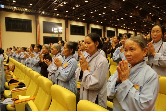 Ninh Bình: Khai giảng khóa tập huấn, khóa tu cho trên 5.000 phật tử tại chùa Bái Đính