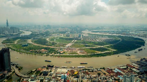 Nghịch l&yacute; đất Thủ Thi&ecirc;m đ&oacute;ng thuế thấp hơn quận 7