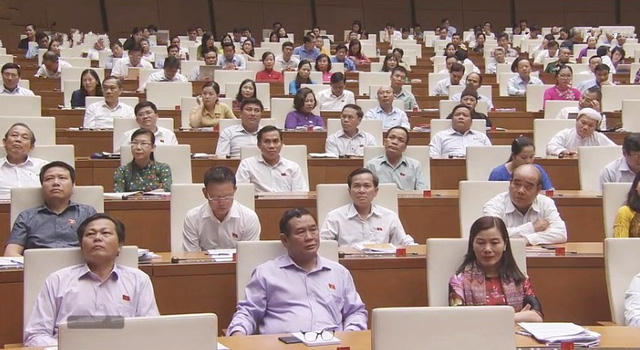 Ki&ecirc;n quyết đưa gi&aacute;o vi&ecirc;n bạo h&agrave;nh học sinh ra khỏi ng&agrave;nh