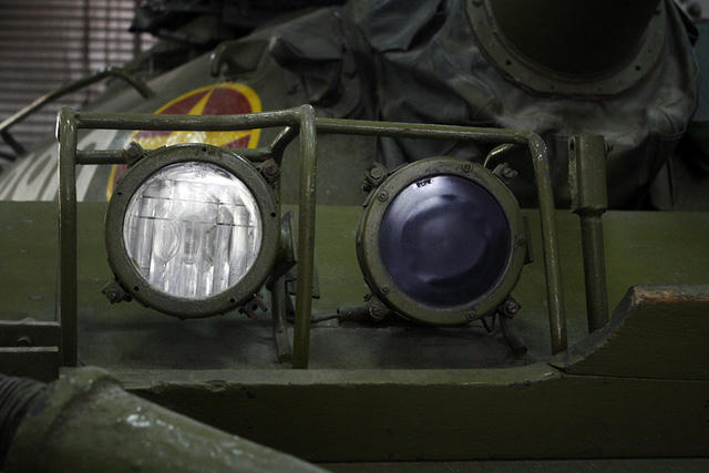 Cũng như chiếc 843, xe tăng 390 cũng đã “nghỉ ngơi” từ lâu. Đến nay, chiếc xe vẫn giữ được nguyên bản, những hỏng hóc trên xe hầu như không đáng kể.