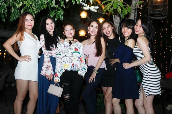 Các cựu thành viên như: Thu Thủy, Ngọc Châu ..cũng có mặt đông đủ.