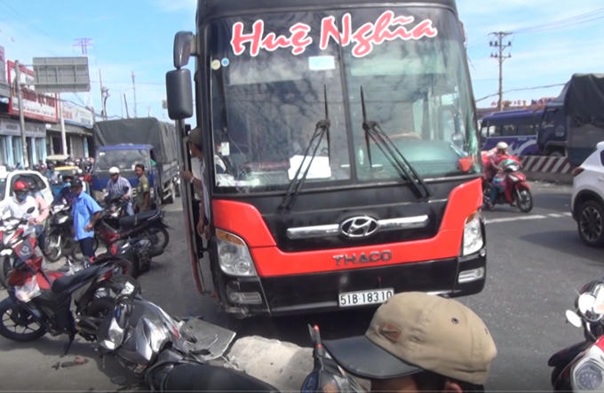 Chiếc xe ô tô gây tai nạn.