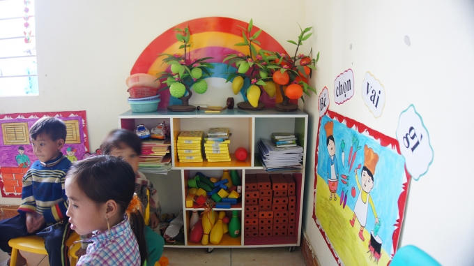 Bên trong ngôi trường mới được hoàn thành.