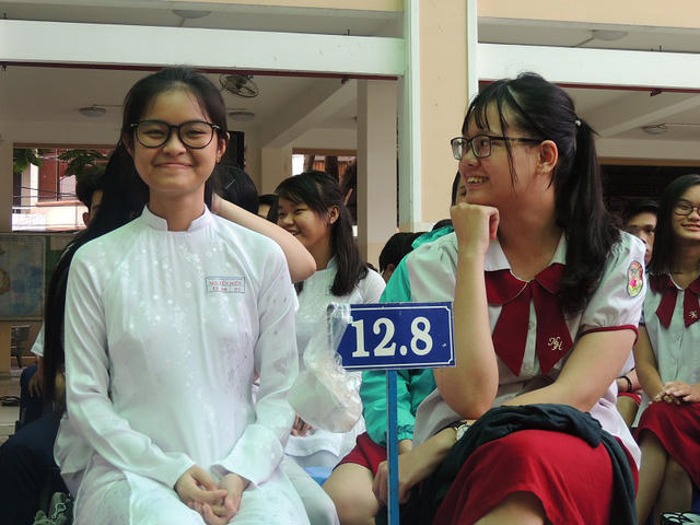 Bạn trẻ rất cần được định hướng về lựa chọn nghề nghiệp hơn là học vì bằng cấp. (Ảnh minh họa)