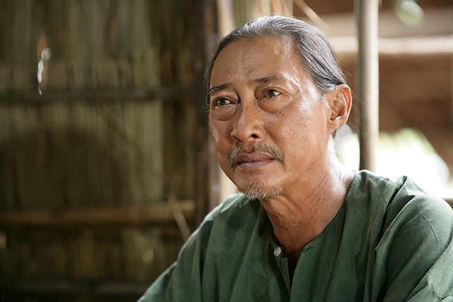 Nghệ sĩ Lê Bình.