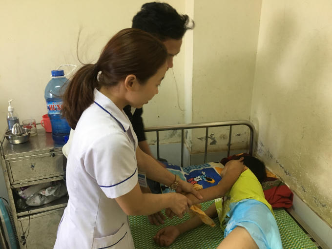 Hiện tại bệnh nhi vẫn đang được tiếp tục điều trị tại bệnh viện.