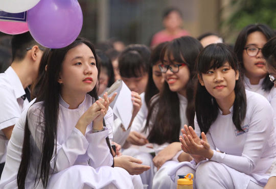 TP HCM chỉ đạo các trường có nguồn tuyển bị hạn chế dừng tuyển sinh lớp 10 chuyên