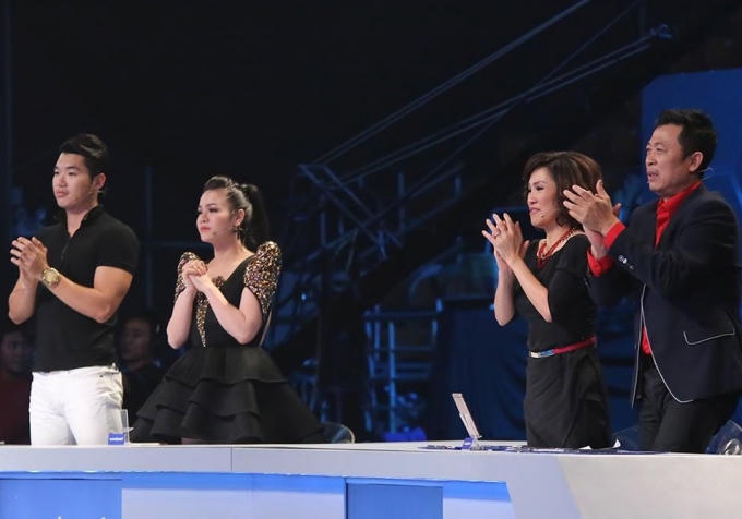 Người b&iacute; ẩn 2016: