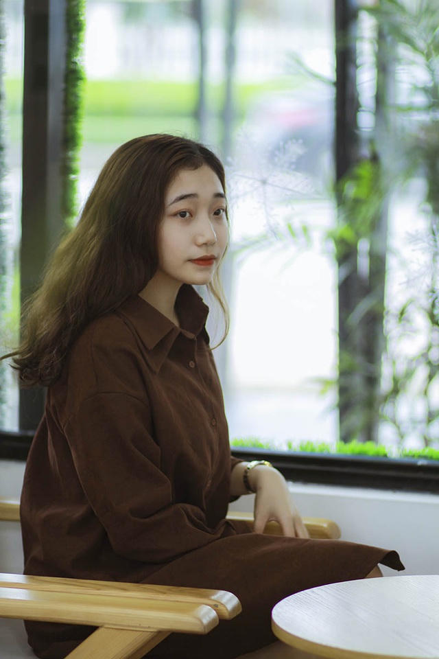 Dù muốn, dù không thì chuyện cũ vẫn mãi nằm lại phía sau. (Ảnh: Han)