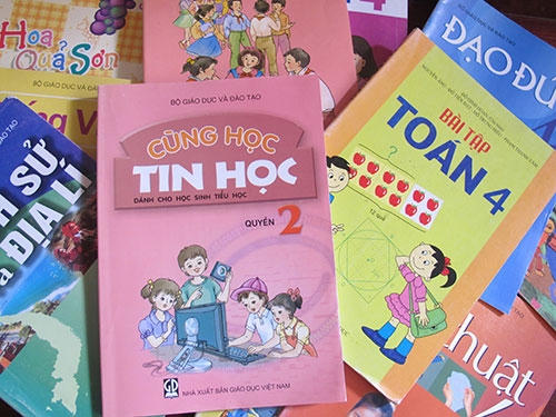 Tháng 4/2018 có sách giáo khoa mới lớp 1 và lớp 6. Ảnh: Giadinh.com.