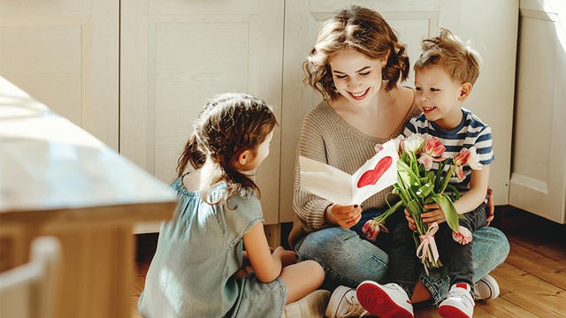 Những người mẹ đã luôn nỗ lực, tận tụy trong cuộc sống thường ngày để nuôi dưỡng những người con...