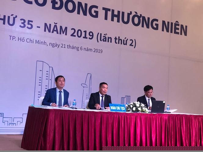 Đại hội cổ đông Eximbank 2019 tiếp tục hoãn - ảnh 1