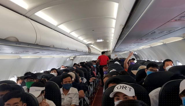 Sau khi hết cách ly xã hội, nhu cầu đi lại của người dân tăng cao.