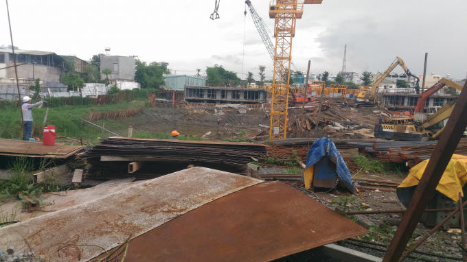 Căn hộ "mơ" đến nay vẫn còn nhiều bề bộn dù thông tin đã bán chỉ còn trên dưới 100 căn cuối cùng.