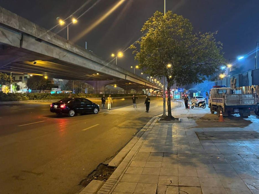 Gác lại nỗi niềm riêng, các tổ công tác 141 kiên trì xuyên Tết tuần tra, kiểm soát, giữ bình yên Thủ đô.