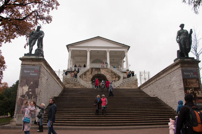 M&ugrave;a thu đẹp như tranh vẽ ở Saint Petersburg