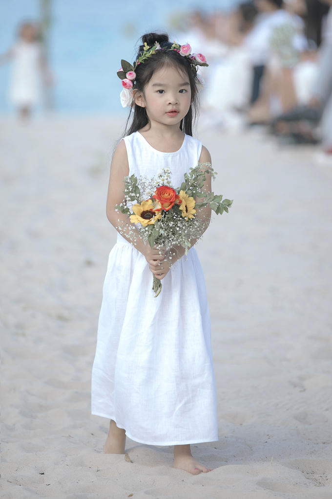 Bị chuẩn đoán cong cột sống, Xuân Lan vẫn dốc hết tâm huyết cho show thời trang nhí