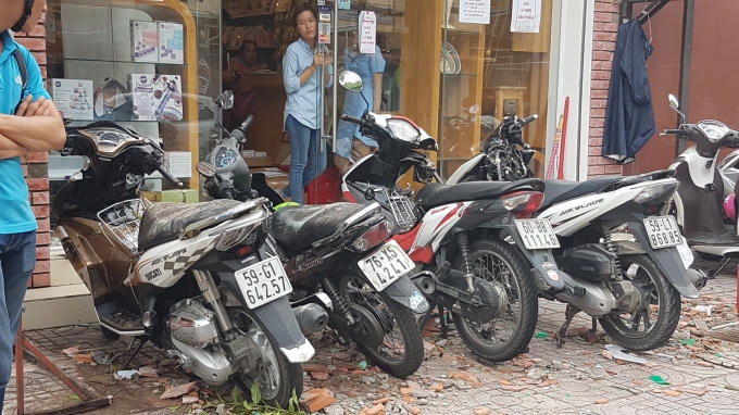 Các xe máy cũng bị ảnh hưởng.