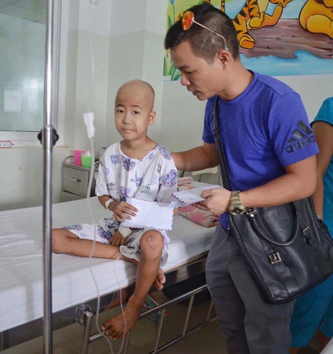 Các bệnh nhân nhí không may gặp nạn là những đối tượng nhà hảo tâm mong muốn giúp đỡ.