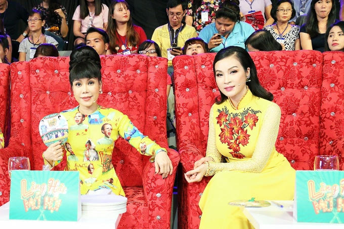 Giám khảo Việt Hương và khách mời Thanh Mai