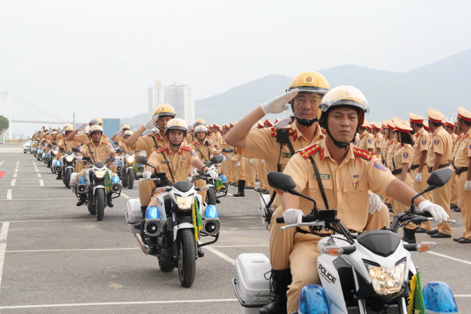Gần 1.000 Cảnh sát giao thông được điều động phục vụ APEC 2017.