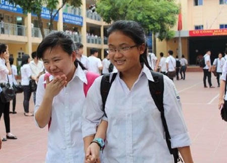 ĐXT được tính dựa trên kết quả học tập, rèn luyện ở THCS, kết quả thi hai môn Ngữ văn, Toán trong kỳ thi tuyển sinh vào lớp 10 THPT ngày 08/6/2016.