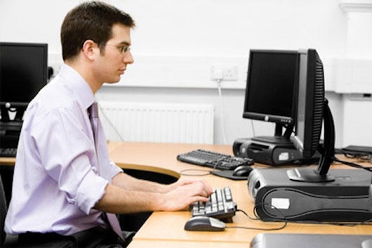 Ngồi nhiều dễ chết sớm. Ảnh: minh họa